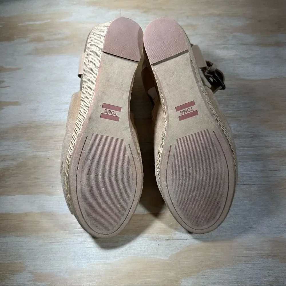 Toms Suede Tan Wedge Sandals Women’s Size 9